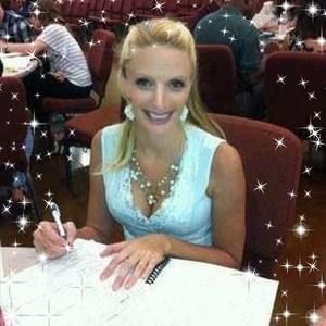 Meet your Posher, Natalie